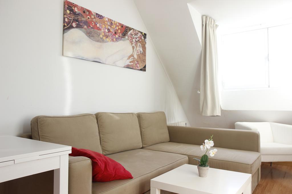Apartamentos Habitat Zona Media Моначиль Экстерьер фото